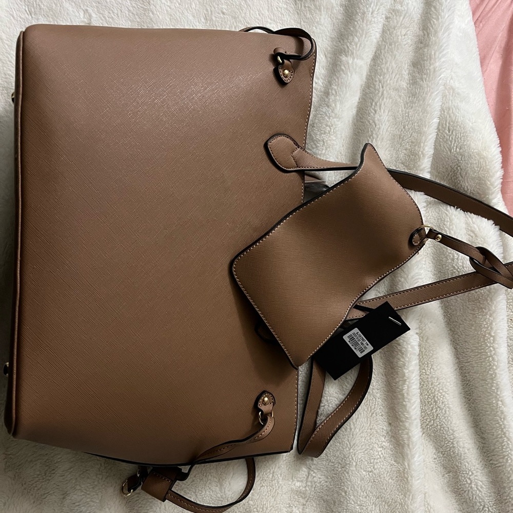 Brown large tote